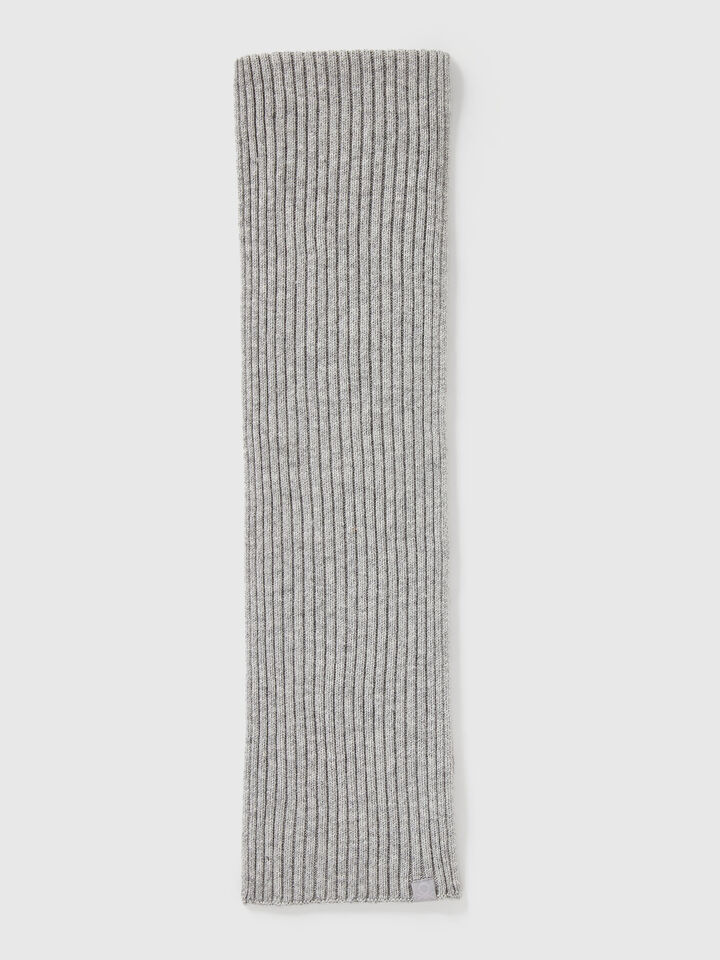 KNITTED SCARF Junior Boy image number 2
